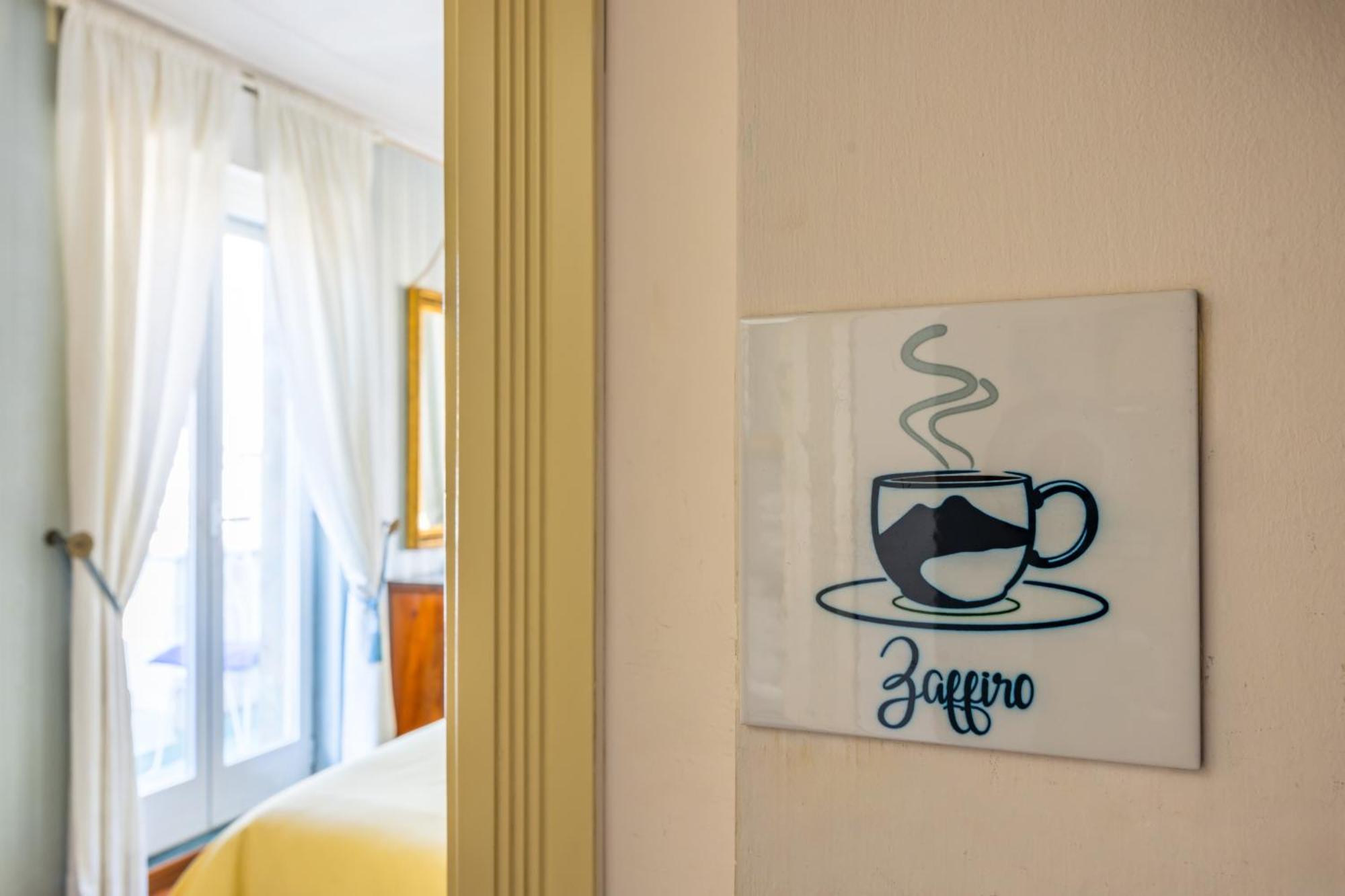 Superior Double Room with Balcony,1499396479:JPEG